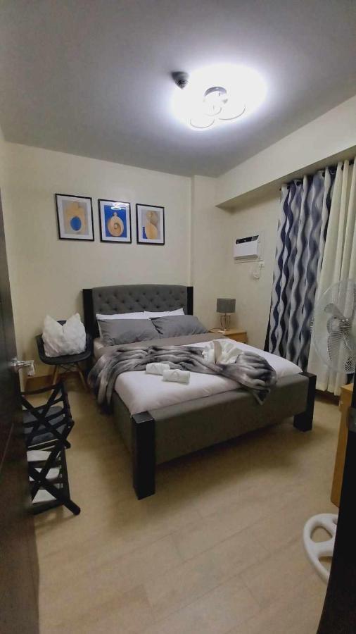 1br With Extra At One Regis- Megaworld Apartment Bacolod