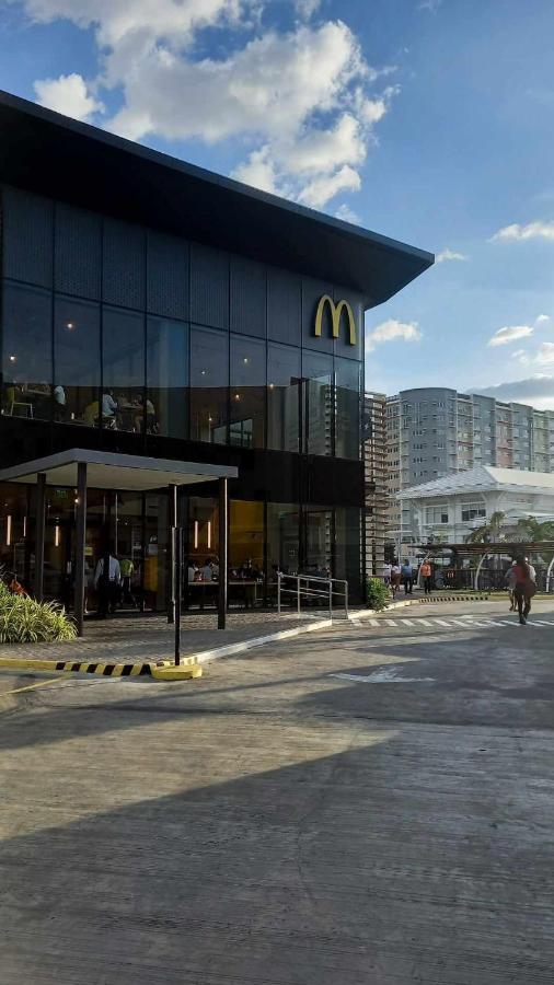 1br With Extra At One Regis- Megaworld